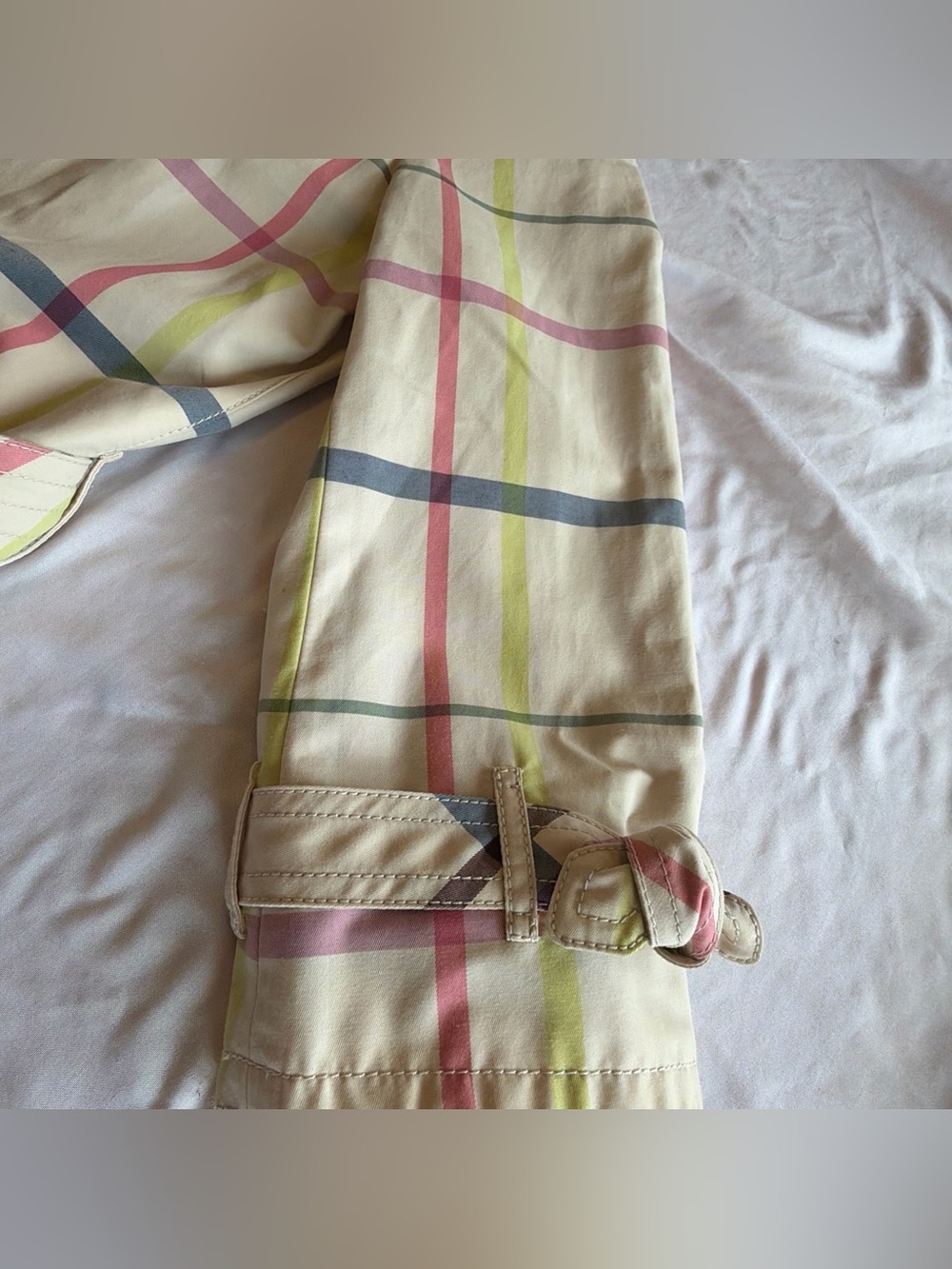 NWT Women's Short Coach Trench Coat with Belt Beige/Plaid Medium MSRP $398 - Picture 2 of 12